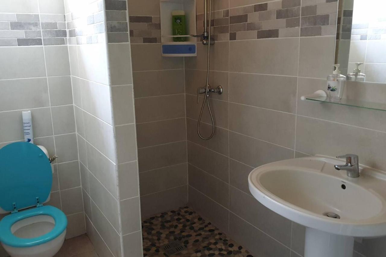 Le Petit Robert Maison F3 Plein Pied Le Robert Dış mekan fotoğraf