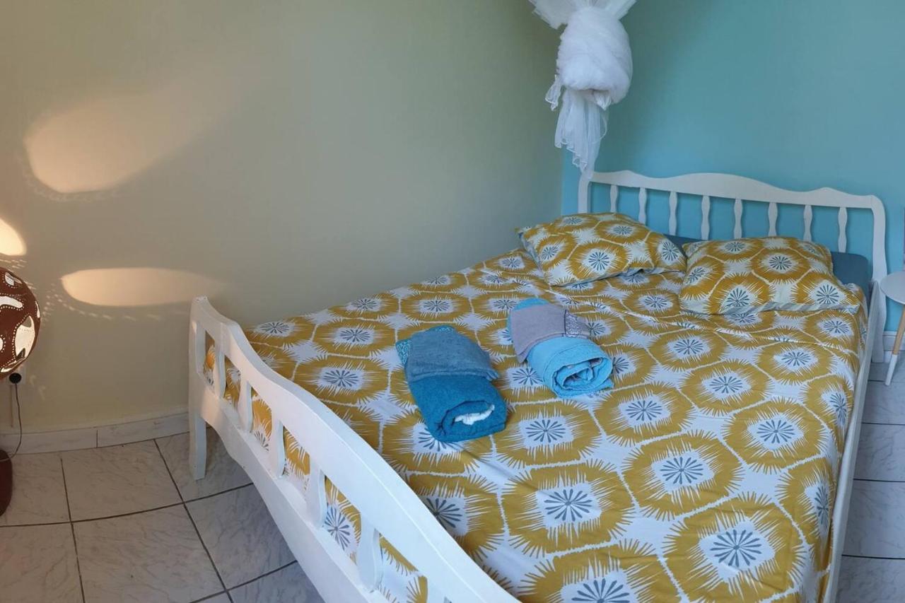 Le Petit Robert Maison F3 Plein Pied Le Robert Dış mekan fotoğraf