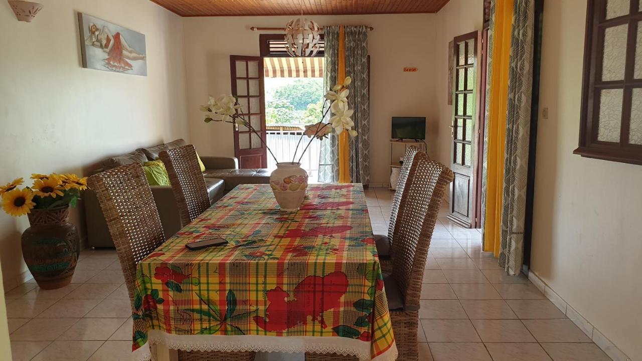 Le Petit Robert Maison F3 Plein Pied Le Robert Dış mekan fotoğraf